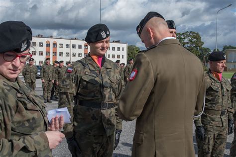 Uroczysty apel z okazji Święta 1 batalionu czołgów fotorelacja 10BKPanc