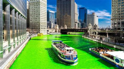 St Patrick Day Chicago River Dyed Green ☘️ Parade And Festivities