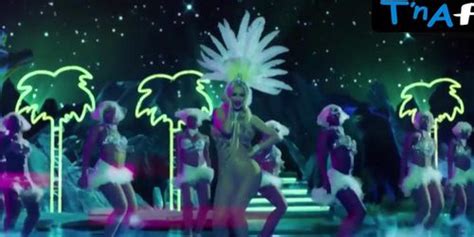 Iggy Azalea Breasts Bikini Scene In Change Your Life Tnaflix