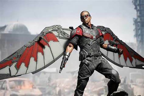 Hot Toys Lanza Im Genes De Su Proxima Figura C Mics Amino