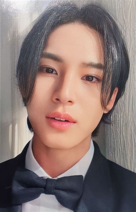 Foto Scan Fml Carat Ver🌤️ In 2023 Mingyu Seventeen Pledis Seventeen Seventeen