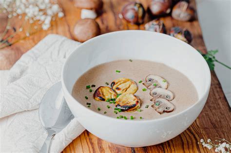 Crema De Boletus Con Castañas Asadas Trevijano