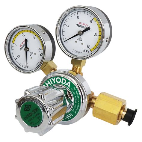 Oxygen Argon Helium Hydrogen Nitrogen Gas Regulator With Two Pressure Gauges Chiyoda Seiki Japan