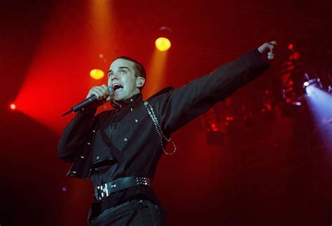 Gallery: Robbie Williams' career in pictures - Daily Record