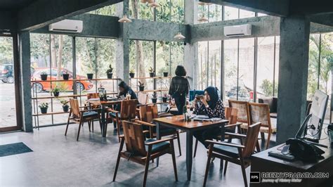 Review Ekologi Coffee Coworking Space Reezky Pradata Sanjaya