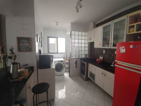 Apartamento Na Rua Vicente Batalha Costa Azul Em Salvador Por R