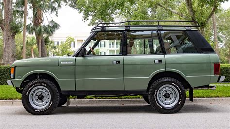 What Makes The Range Rover Classic So Special