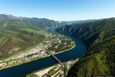 Хакасия с высоты. Природный парк Ергаки, Саяно-Шушенская ГЭС и Абакан ...