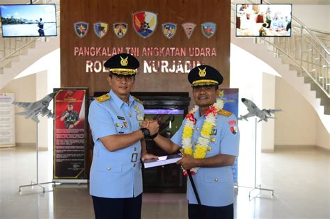 Tradisi Passing In Passing Out Komandan Lanud Roesmin Nurjadin Lanud