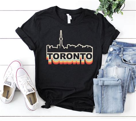 Toronto City Skyline Vintage Retro T-Shirt Gift, Toronto Canada ...