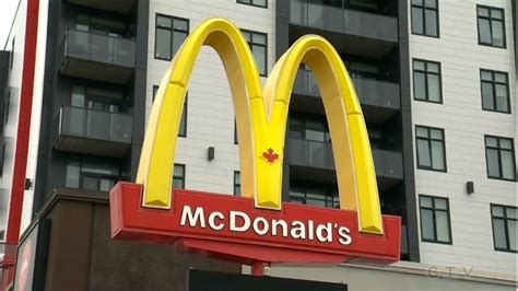 Customers Visit Quinpool Road Mcdonalds Before It Closes Saturday R