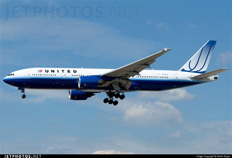 N787UA Boeing 777 222 ER United Airlines Stefan Bayer JetPhotos