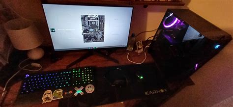 1000$ setup : r/battlestations