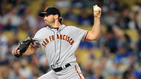 Giants pitcher Barry Zito worries less, dominates more - oggsync.com