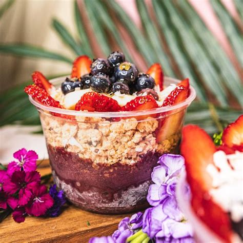 Menu Bare Naked Bowl