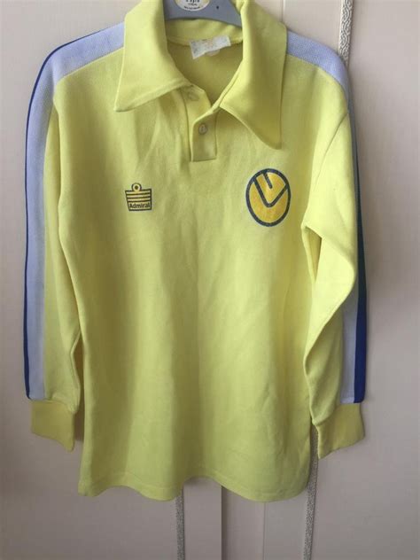 Leeds United Away Football Shirt 1973 1981 Sponsored By No Sponsor