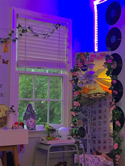 📚🌎🌱🍄🐞 Neon Room Dreamy Room Indie Bedroom