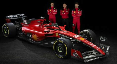 Ferrari Presentata La Nuova Sf Entusiasmo A Fiorano E Primi Giri