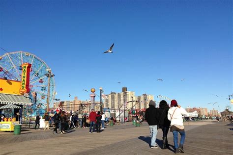 Tour Dei Contrasti Di New York E Coney Island