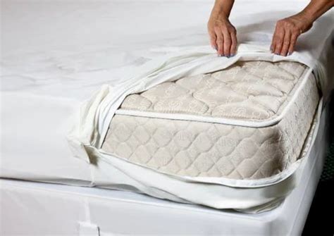 Mattress Covers at Best Price in India