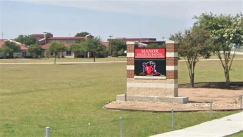 Central Texas Teacher Arrested After Allegedly Striking High School