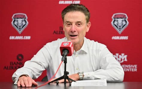 Look: Richard Pitino Has Hilarious Message For His Father - The Spun