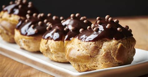 Choux La Cr Me Sauce Choco Caramel Zeste