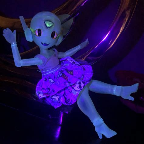 Took Pics Of Squirt Under Some Uv Light D R Bjd