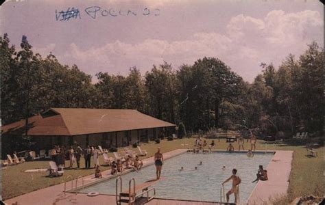 Emerald Pool - Monomonock Inn Mountain Home, PA Postcard