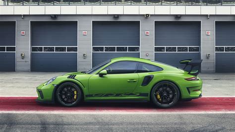 Green Porsche Gts Rs Coupe Hd Wallpaper Wallpaper Flare