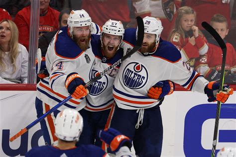 Projected Lineups For The Oilers Vs Predators 101724 The Hockey