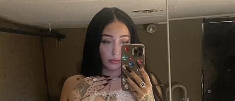 Noah Cyrus Topless Nude And Pussy Lip Slip Onlyfans Leaked Nudes The