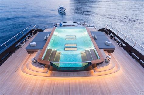 A Look Inside Superyacht - Luxury yachts & boats reviews (Image gallery ...