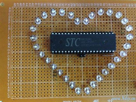 初学者 51单片机心形流水灯 51单片机