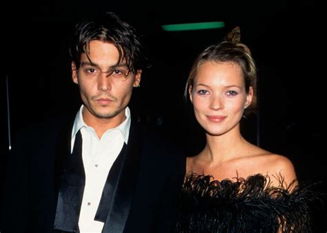 Kate Moss Niega Que Johnny Depp La Haya Empujado Por Las Escaleras