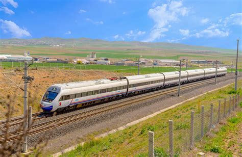 YHT İndirimli Bilet Fiyatları 2025 Yüksek Hızlı Tren İndirimli Bileti