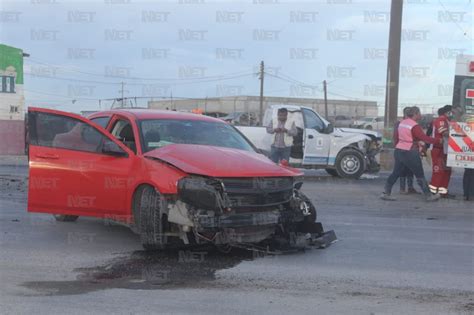 Camioneta Le Corta El Paso Y Choca En La Panamericana