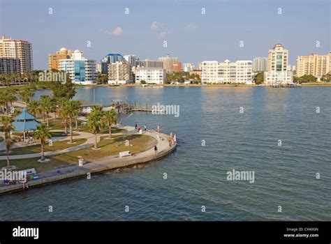 Sarasota bay bridge hi-res stock photography and images - Alamy