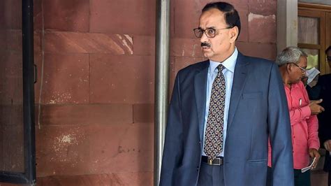 Cbi Vs Cbi Supreme Court Asks Alok Verma To File Response Quickly To