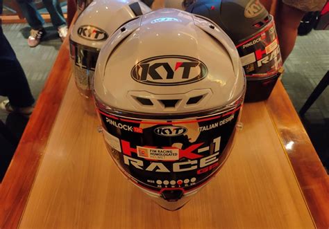 Helm Kyt Kx1 Race Gp Diluncurkan Diuji Coba Pembalap Motogp Enea