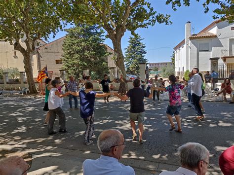 Ballada De Sardanes Amb La Cobla Costa Brava Aven Del Palau D Anglesola