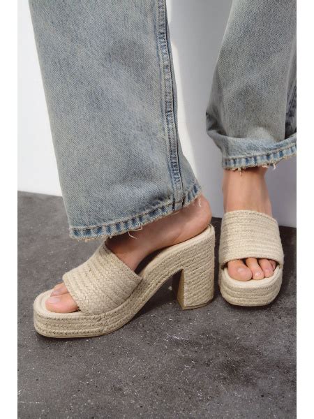 Мюли Zara - купить с доставкой по выгодным ценам в интернет-магазине ...