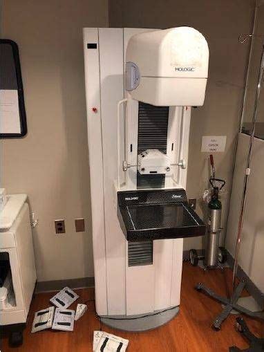 Hologic Selenia Mammography