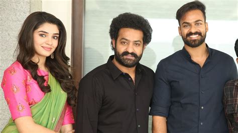 Jr Ntr Launches Uppena Movie Trailer Panja Vaisshnav Tej Krithi