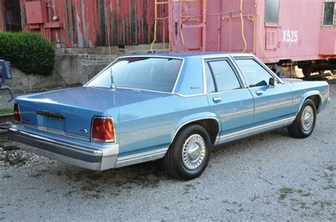 Purchase Used Ford Crown Victoria Ltd Police Interceptor