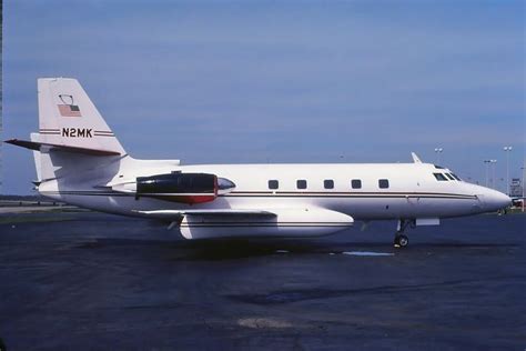 N Mk Lockheed L Jetstar At Kcle Lockheed Jetstar At Cle