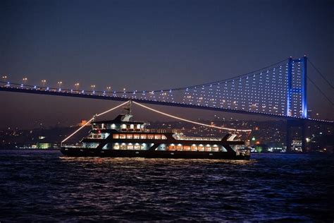 Istanbul Bosporus Dinner Kreuzfahrt Und T Rkische Nachtshow Zur