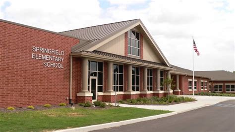 Education - New Middletown, Ohio