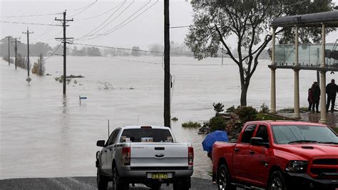 Sydney Floods Australian Govt Agencies Order Thousands To Evacuate