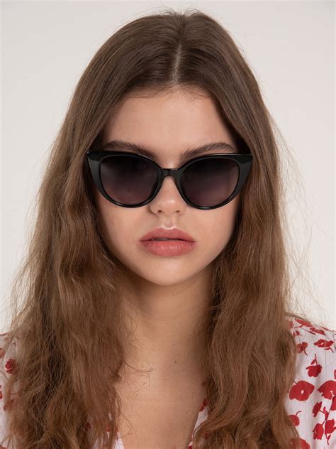 Cat eye sunglasses | GATE